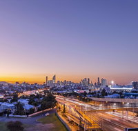 Oaks Brisbane Woolloongabba Suites - Accommodation Yamba