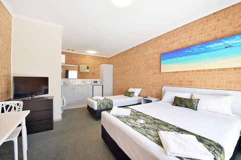 Cranbourne Motor Inn - Accommodation Yamba 4