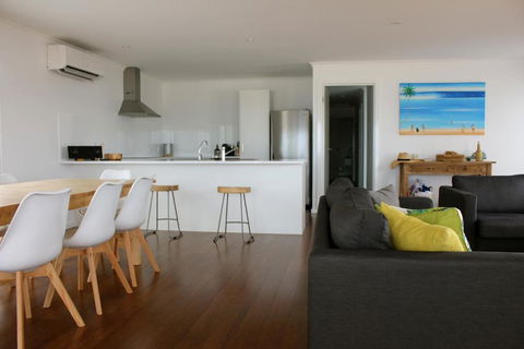 Beach House At Arno - Accommodation Yamba 2