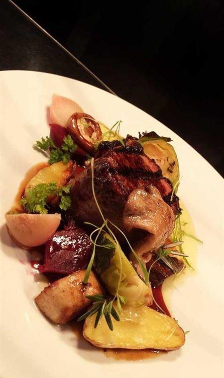 SEE Restaurant - Accommodation Yamba 4