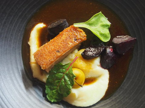 La Maison Restaurant - Accommodation Yamba 0