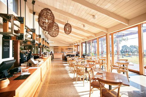 Yabby Lake Vineyard - Accommodation Yamba 0