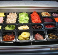 Drouin Gourmet Cafe - Accommodation Yamba