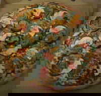 4 Shore Pizza  Pasta