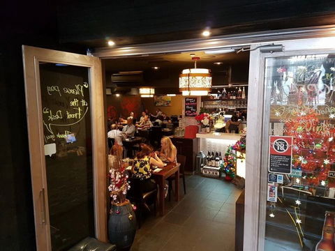SUSHI & GRILL - Accommodation Yamba 2