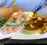 Wallace Pub - Accommodation Yamba