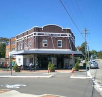 Bond's Corner Fine Foods - Accommodation Yamba
