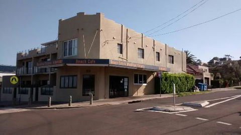 Malabar Beach Cafe - Accommodation Yamba 0