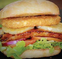 Reelax Cafe  Takeaway - Accommodation Yamba