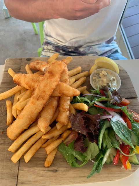 The Boughshed Restaurant - Accommodation Yamba 2