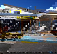 Finny's By The Wharf - Accommodation Yamba