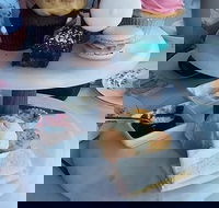 Cake  Plate - Dessert Bar  Retail Emporium - Accommodation Yamba