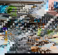 Zeus Street Greek - Accommodation Yamba