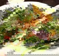 Downs Hotel - Accommodation Yamba