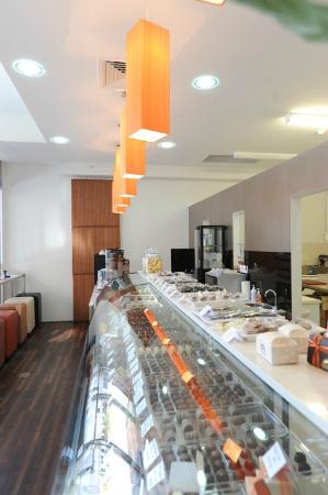 Flora Hill VIC Accommodation Yamba