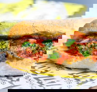 Joey Zaza's - Accommodation Yamba