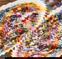 Pizza E Vino - Accommodation Yamba