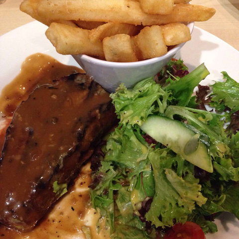 Sodens - Accommodation Yamba 0