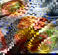 Dogs Bar - Accommodation Yamba