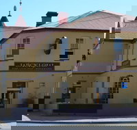 The Wicklow Hotel - Accommodation Yamba