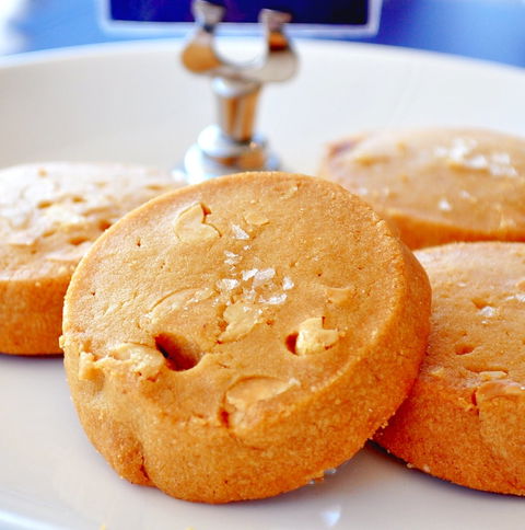 Adora Handmade Chocolates  - Newtown - Accommodation Yamba 0