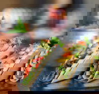 Oscar's Table - Accommodation Yamba