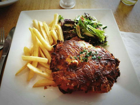 Silvers Bar And Grill - Accommodation Yamba 0