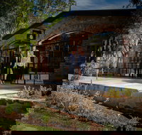 Henschke - Accommodation Yamba