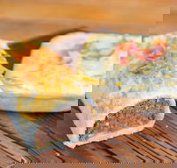 Little Red Cafe - Accommodation Yamba