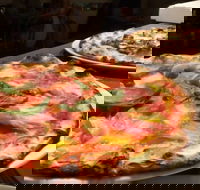 La Lupa - Accommodation Yamba