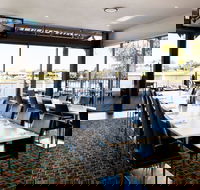 Pelican Waters Tavern - Caloundra - Accommodation Yamba