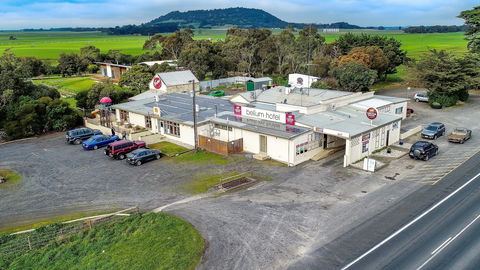 The Bellum Hotel - Accommodation Yamba 0