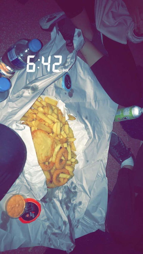 Sharks Tail Fish & Chippery - Accommodation Yamba 0