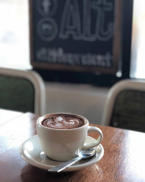 Alt Cafe - Accommodation Yamba 0