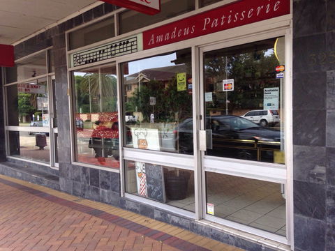 Amadeus Cafe Patisserie - Accommodation Yamba 0