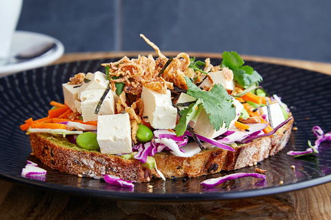 Momo Bar - Dee Why - Accommodation Yamba 0