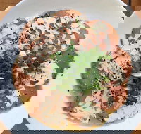 Emeralds Restaurant - Accommodation Yamba