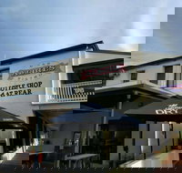 Albies Bar  Bistro - Accommodation Yamba