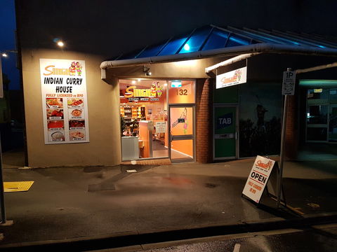 SINGH Indian Curry House - Accommodation Yamba 0