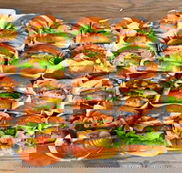 Burgernomics - Accommodation Yamba