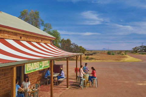 Prairie Hotel - Accommodation Yamba 1