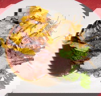 Stapleton's Restaurant - Accommodation Yamba