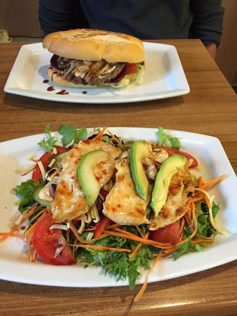 La Piazetta Cafe - Accommodation Yamba 0