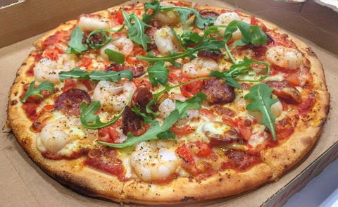 V Pizzaria - Accommodation Yamba 0