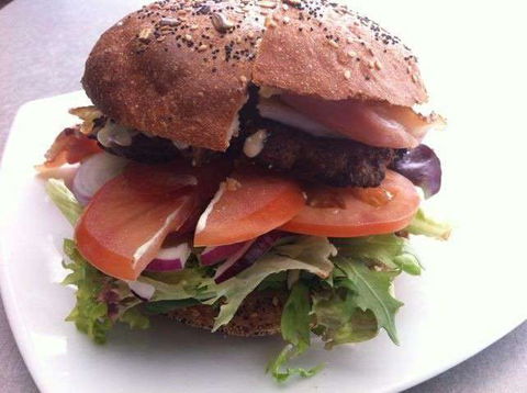 M&M Burger Bar And Take Away - Accommodation Yamba 0