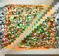 Perfect Pizza - Springfield - Accommodation Yamba