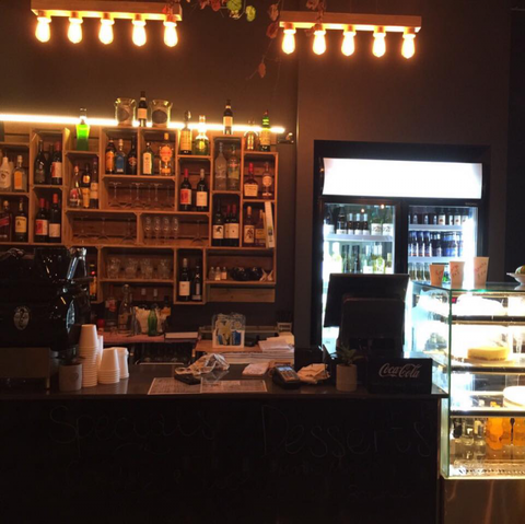 Alfresco Pizzeria & Wine Bar - Accommodation Yamba 2