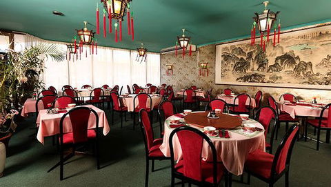 Chinese Holiday Restaurant - Accommodation Yamba 0