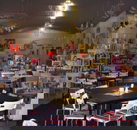 Noelene's Book Cafe - Accommodation Yamba