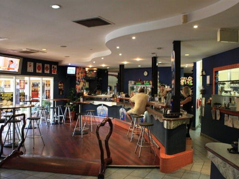 Humpty Doo Tavern - Accommodation Yamba 2